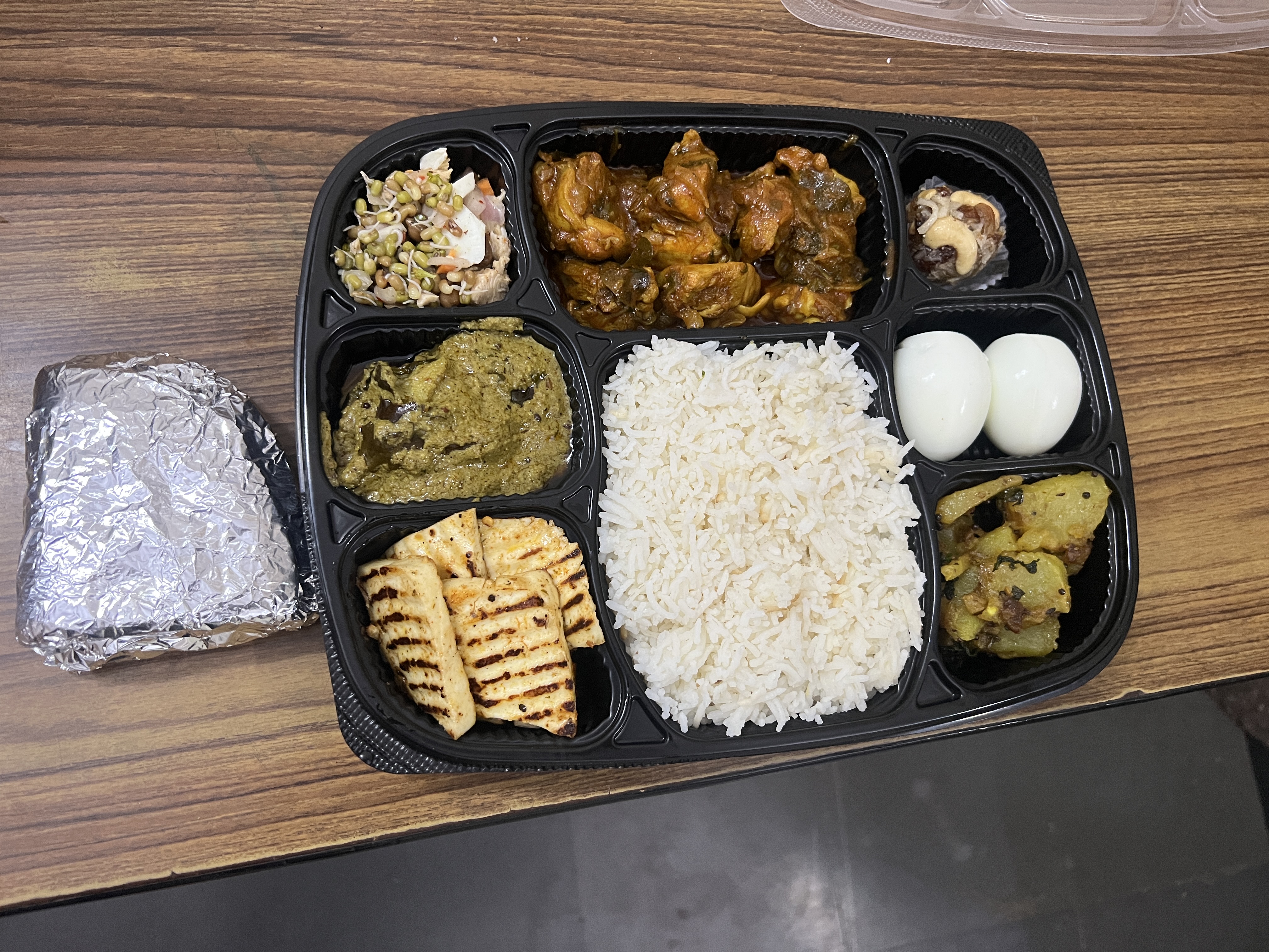 Sab Kuch Healthy Thali